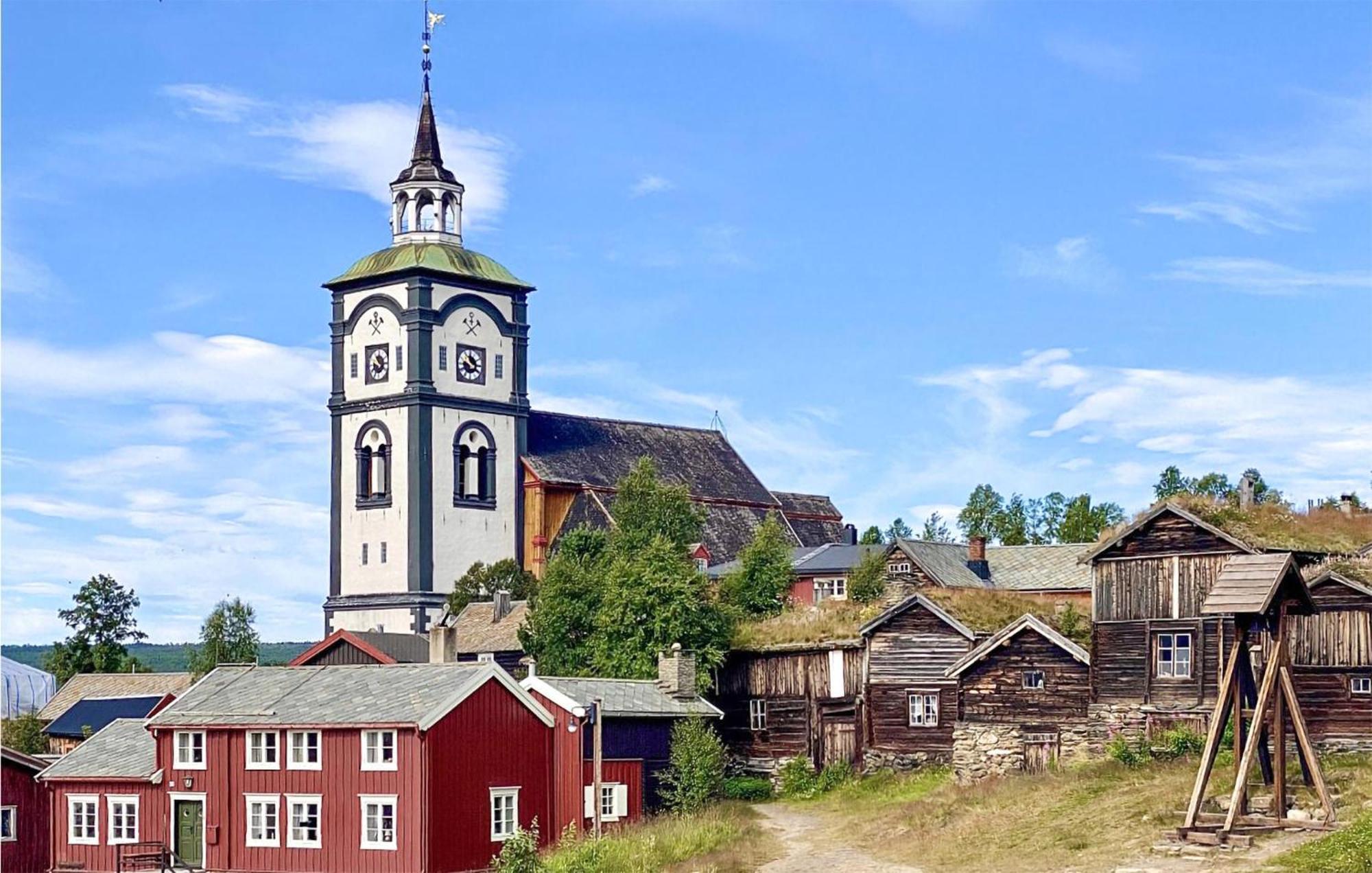 3 Bedroom Cozy Home In Røros Kültér fotó