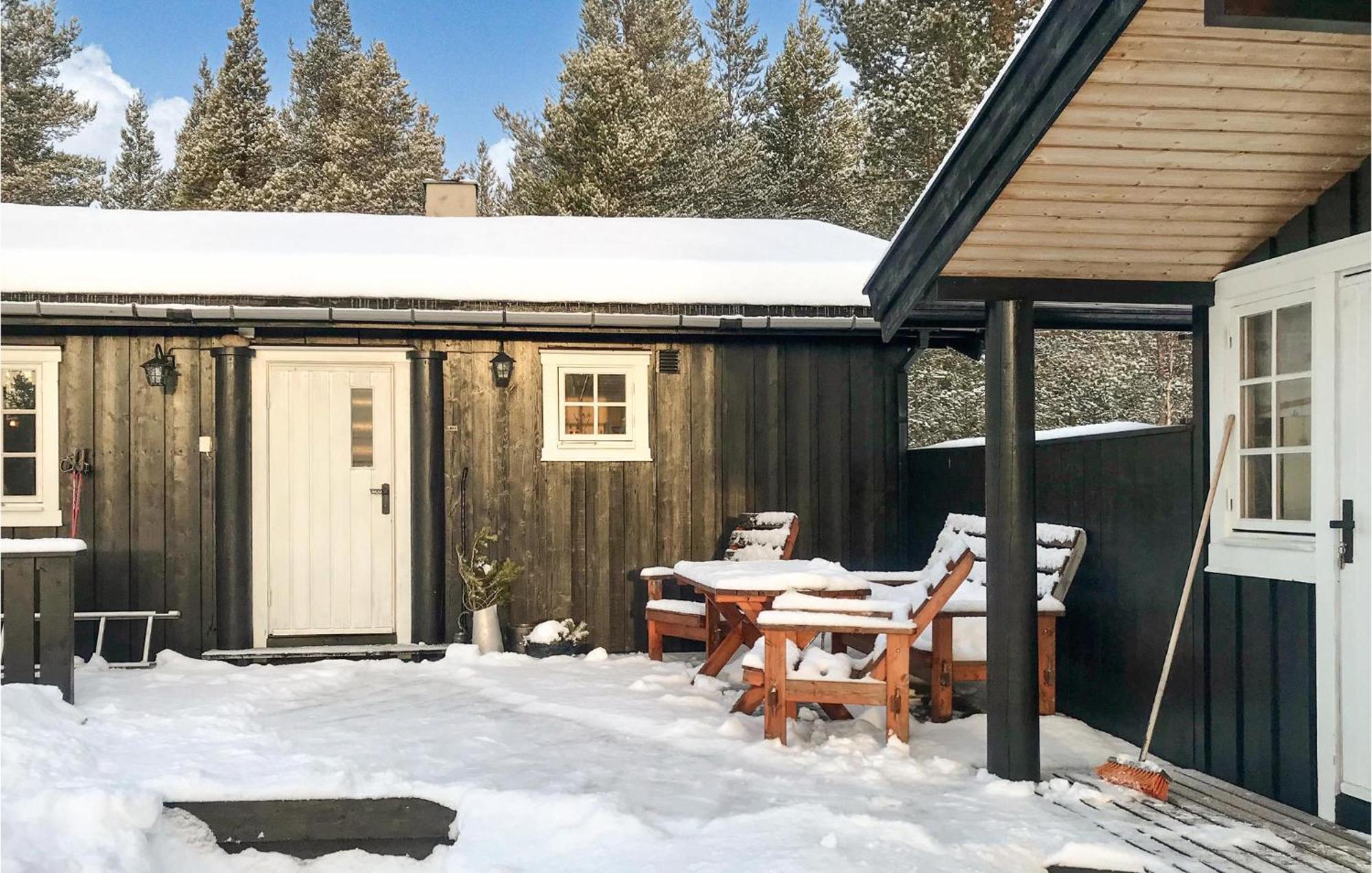 3 Bedroom Cozy Home In Røros Kültér fotó